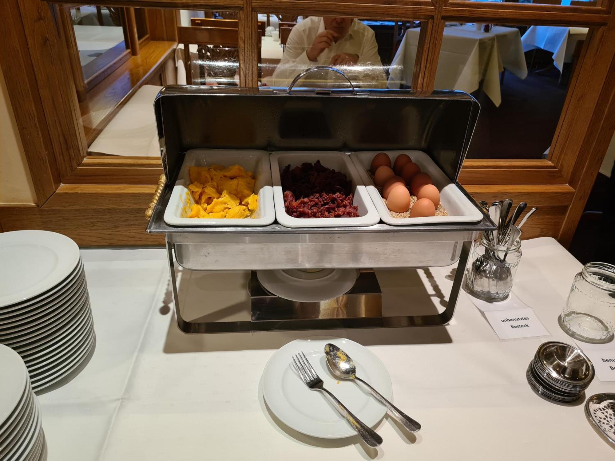 פירמאסנס Hotel-Restaurant Kunz מראה חיצוני תמונה