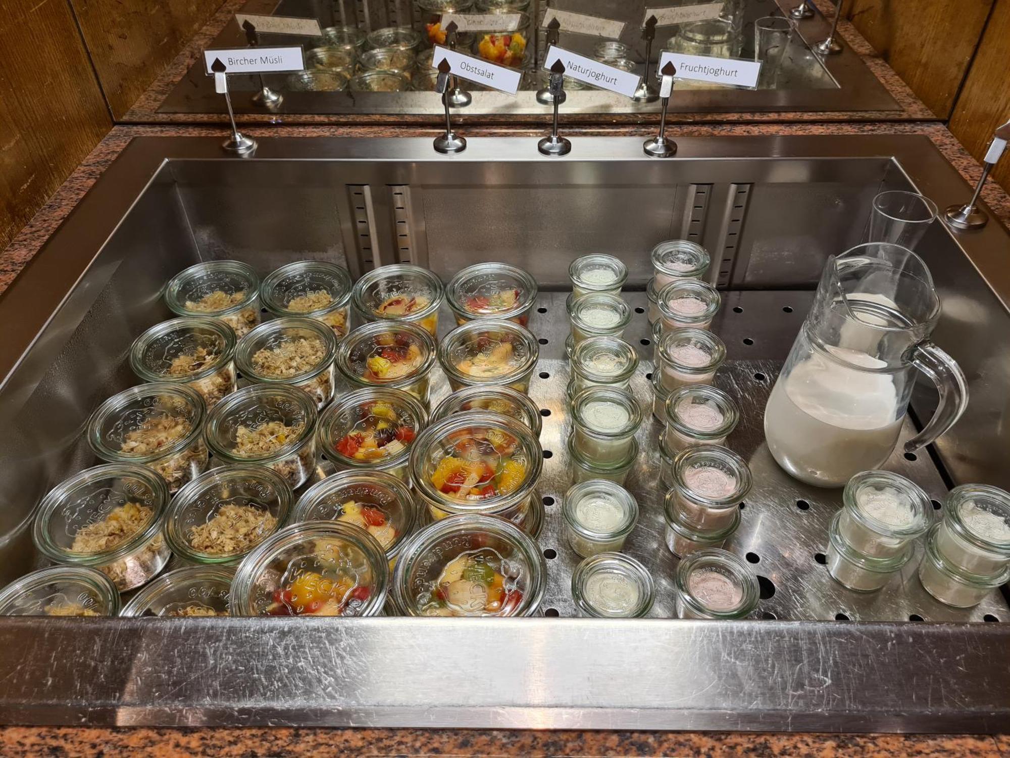 פירמאסנס Hotel-Restaurant Kunz מראה חיצוני תמונה