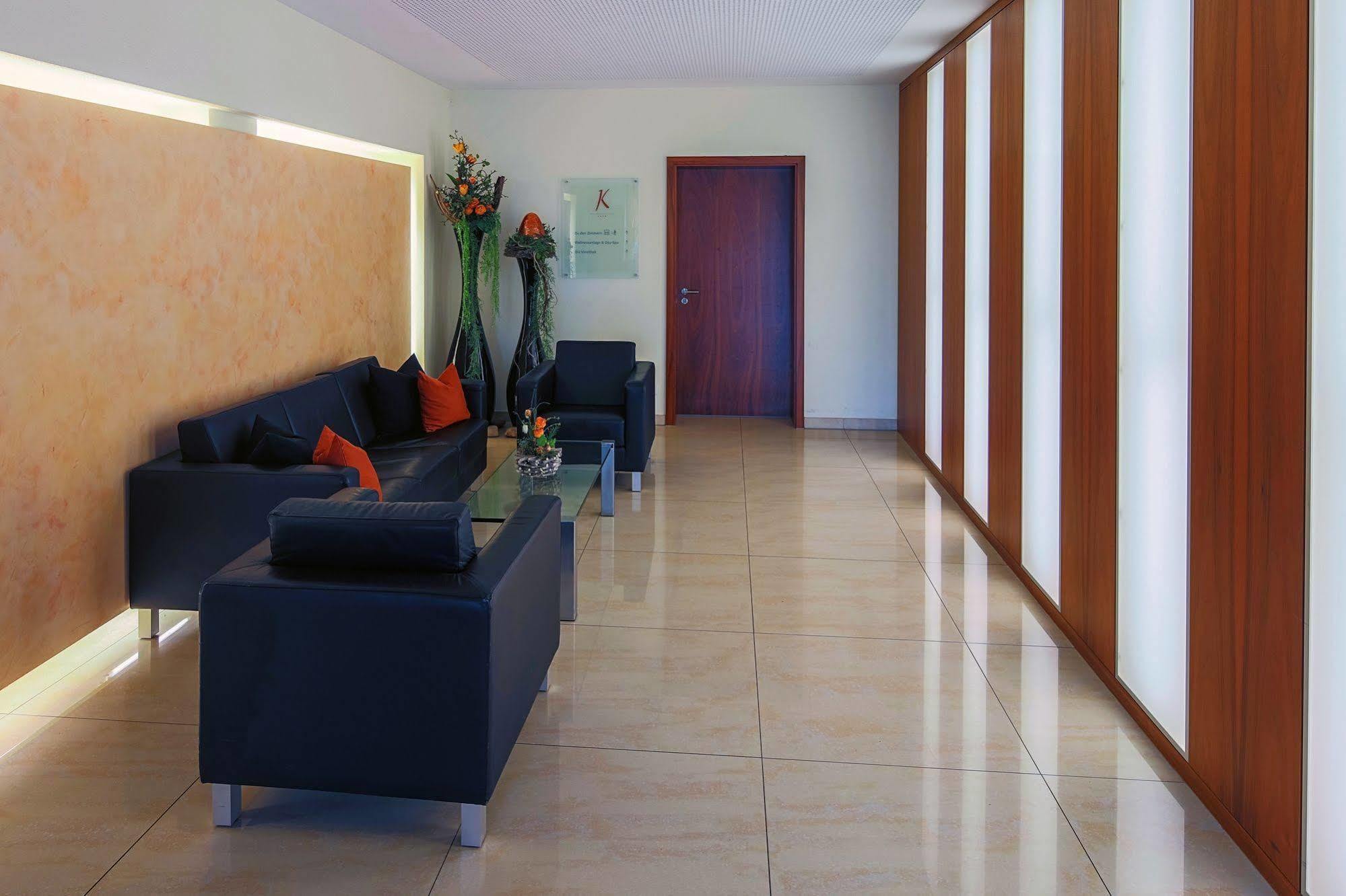 פירמאסנס Hotel-Restaurant Kunz מראה חיצוני תמונה